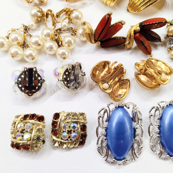 Vintage Earring Lot 15 prs Clip Screwback - Bogoff Sarah Cov Erwin Pearl Trifari - Picture 11 of 11